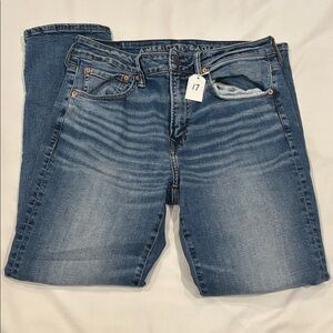 American Eagle Outfitters Medium Wash Straight Leg Jeans